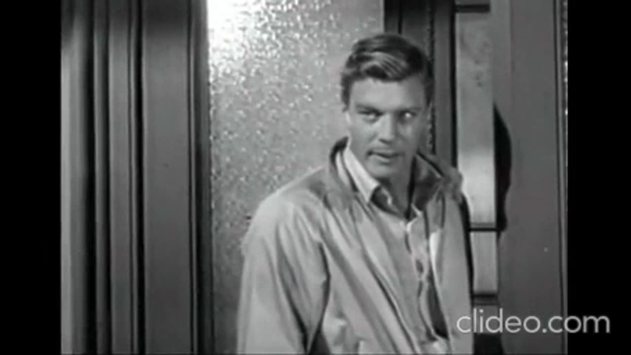 BEGINNING OF THE END (1957) Peter Graves movie trailer