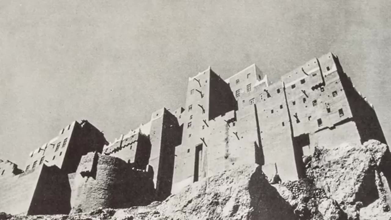 Unearthing GIANT Tartarian Towers In Africa 1840