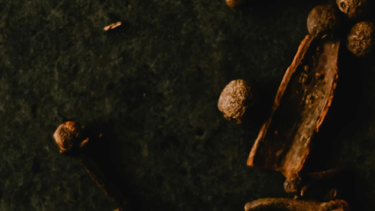 This Layering Hack Beats Any Single Perfume