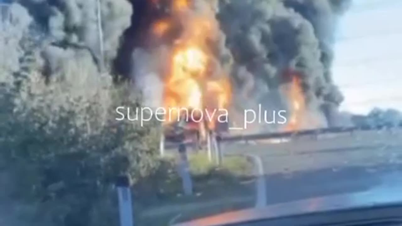 Railway section Rudnya–Holinky. A truck drove into a prohibitory traffic light signal with