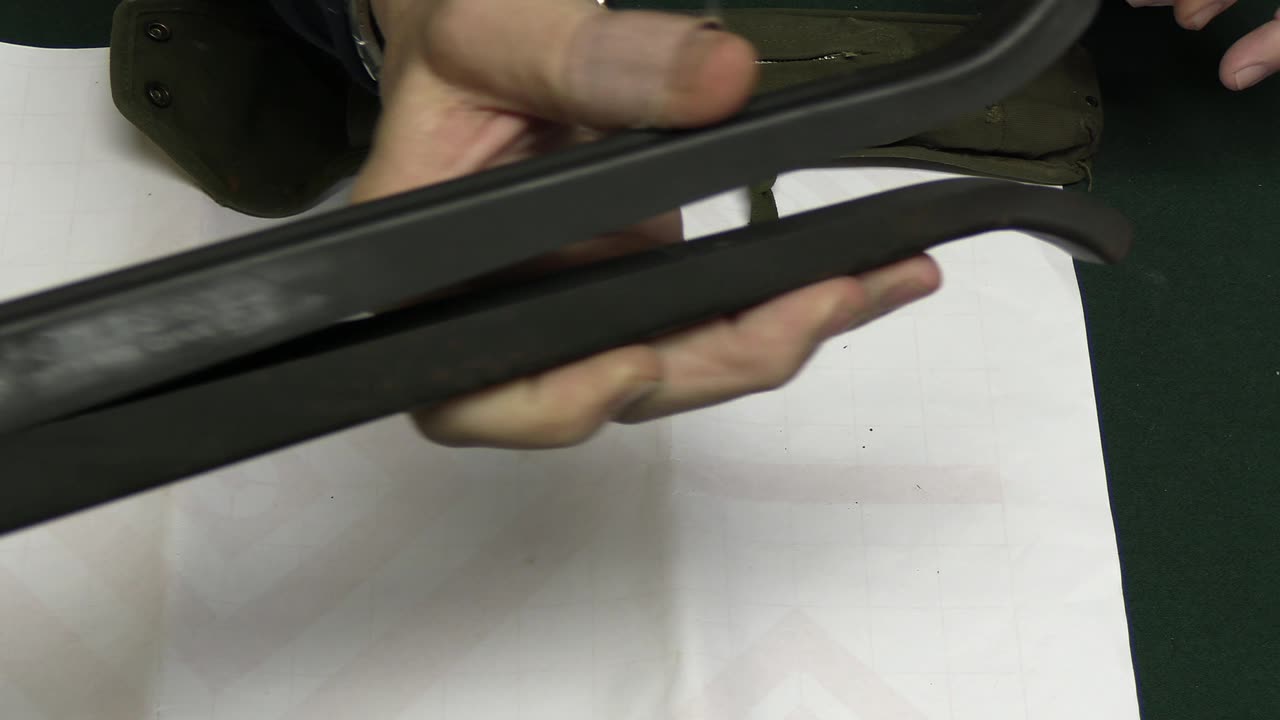 M16 Bipod with cleaning kit Retro Madness