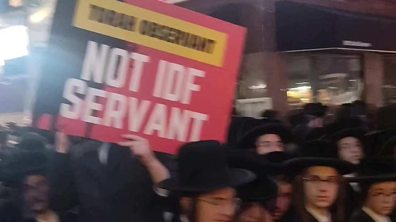 Orthodox Jews: "Torah observant, no IDF servant"
