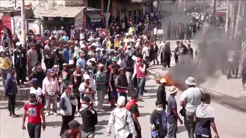Madagascar police push back crowds demanding president's resignation 