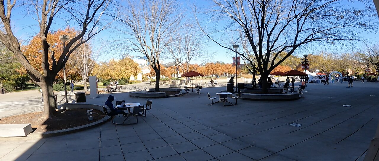 University of Nebraska: Proclaiming the Gospel To Hundreds Walking Across Campus!