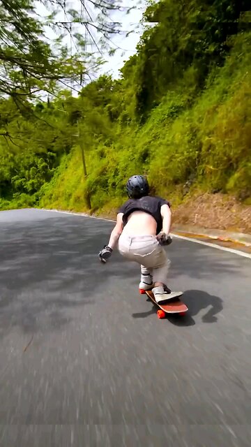 scatting on the road