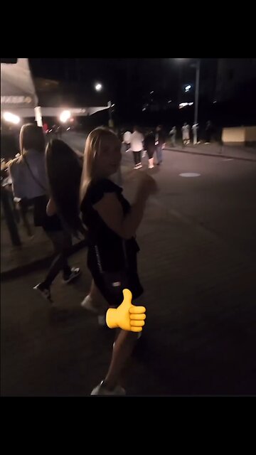 POV: “I don’t know why Russian girls don’t like Black men” [Flokossama]