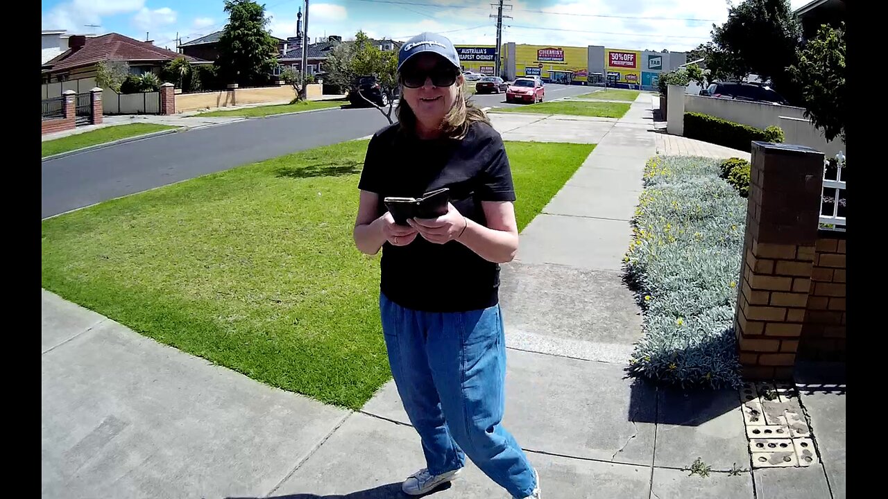 how do you know that you're being watched when you're on a government watch list watch this video