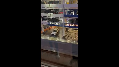 Massive floods caused by heavy rains at the LINQ in Las Vegas, Nevada, US 🇺🇸 (15.11.2025)