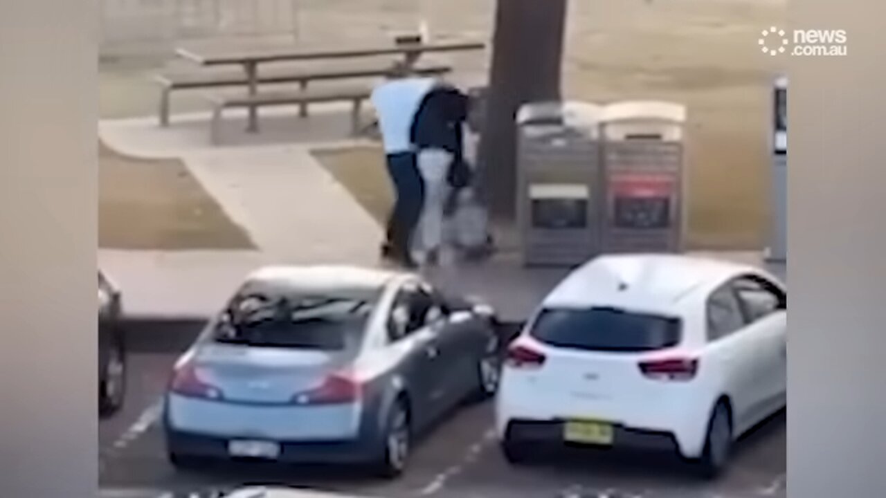 Hero bystander tackles Bondi Beach shooter