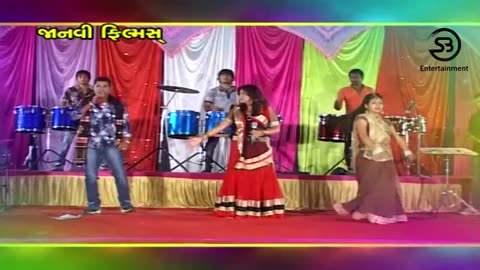 Gulab Chogecha Ni Ramjat Part -3 । Live Navratri Garba Ramzat 2018 । S B Entertainment (1)