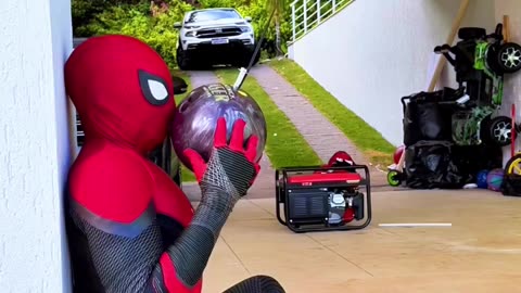 Bowling Ball Trick 🤣🤣🤣