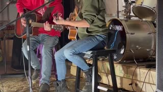 🎶 Tamara Lich Sings “Folsom Prison Blues” at Universal Ostrich Farm – Freedom Night Gathering