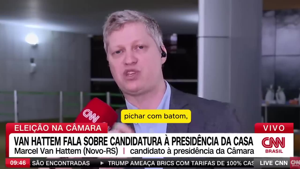 O que esperar de um candidato que tem um pé na esquerda, na direita e no centro?