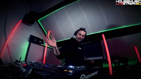 Dennis Engelhardt – Peaktime Techno Bangers | Weekly DJ Studio Mix | #029 (04 - 03 - 2025)