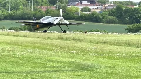 At a subscriber's request - a video that can definitely be classified as an "aviation joke."