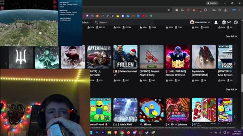 SANTA IS COMING SANTA SANTA SANTA