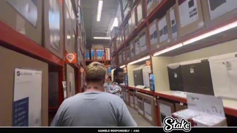 Child Predator in a Wheelchair Caught Trying to Meet a Little Girl!