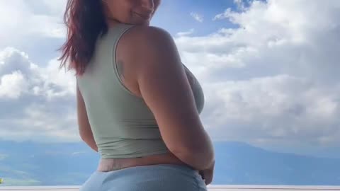 🍑 Up In The Clouds 💯🔥