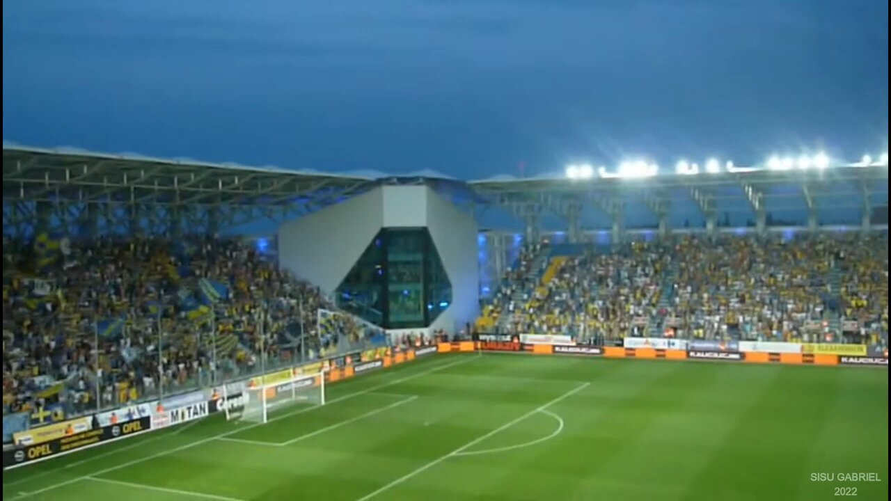 Imn Petrolul Ploiesti (Lupii Galbeni / Yellow Wolves)