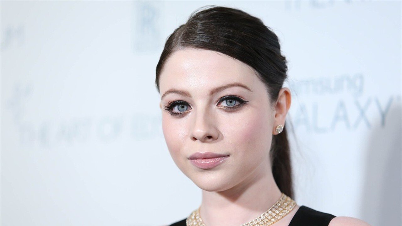 Actress Michelle Trachtenberg Dead At 39