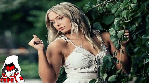 Modern Women Gone Wild 1/9