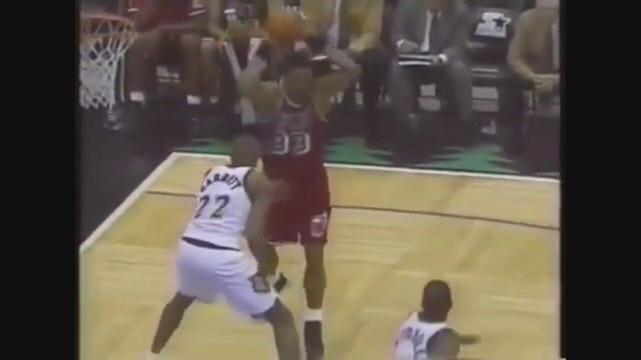 Alonzo Mourning 21 Points 3 Ast @ Timberwolves, 1996-97.