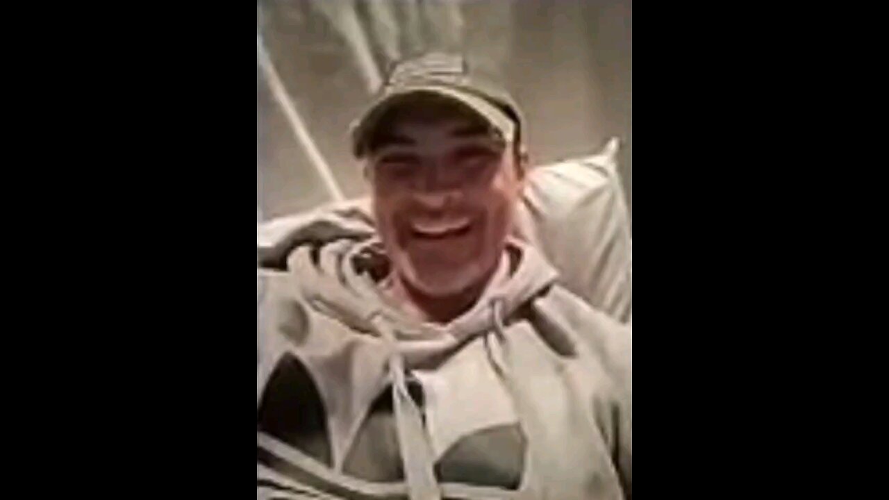 ERNIE DOES DOLLYVISION