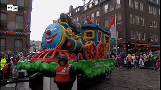 LIVE: Rosenmontagszug in Düsseldorf