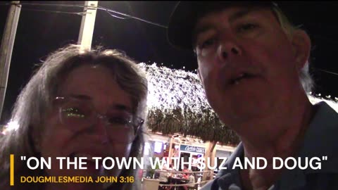 SUZ AND DOUG VISIT CAPTAIN CURT'S SEAFOOD RESTAURANT IN SARASOTA!