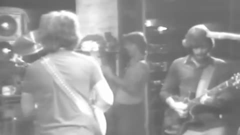 Grateful Dead - Ship Of Fools - 4/25/1977 - Capitol Theatre
			