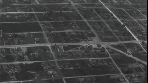 USS AKRON MOORS TO USS POTOKA, CHES... - USS AKRON MOORS TO USS POTOKA, CHESAPEAKE BAY - 428-npc-996