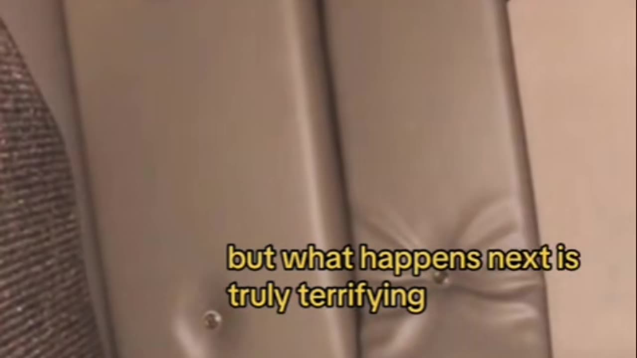 😨👻 Chilling Experience with Paranormal Activity | TheHauntingHour