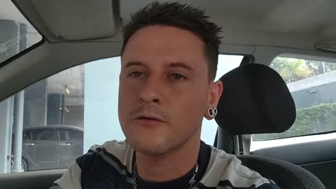 DISTRACTED DRIVING PATTAYA BELLENDS