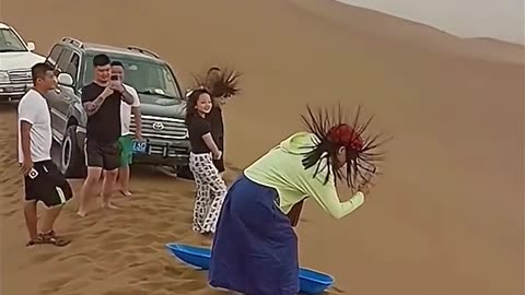 😮🌪️ Electrified Clouds in Desert Make Hair Stand! | FeedMyCuriosity