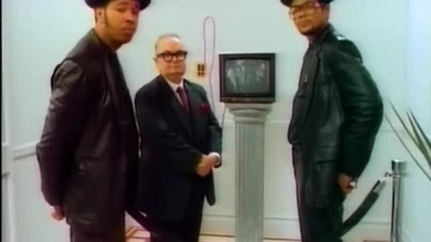 RUN DMC, Jason Nevins - It's Like That (Official HD Video)