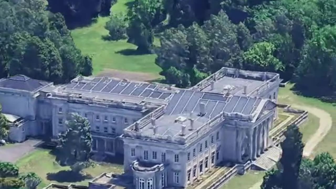 abandoned billionaire mansion