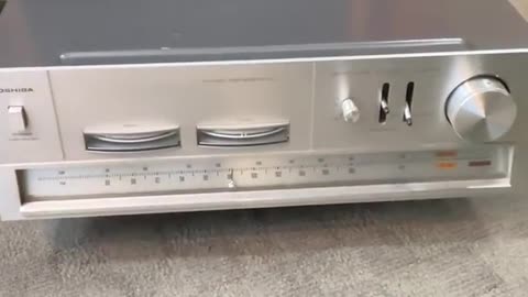 Toshiba SB-420 Intiamp