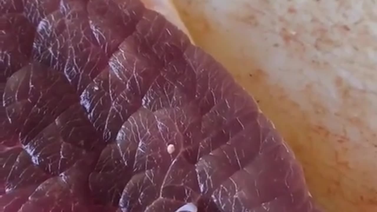 😱👀 Ew, What's Happening? | TheHauntingHour