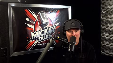 Mickey Talks EP: 136 - Dennis Schocket