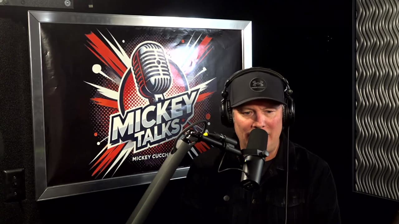 Mickey Talks EP: 136 - Dennis Schocket