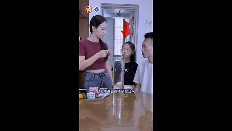 The Orange Challenge: Who Will Float or Sink First? 🍊😆