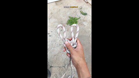 The Ancient Handy Knot — A Timeless Rope Trick for Strength, Balance & Beauty!