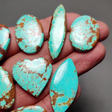 Turquoise Stone Meaning, Properties, and Healing Benefits