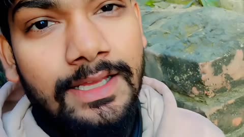 মোদির চ্যালাদের গোবর আর মুত্র খে/তে বললেন ভারতীয় এক যুবক