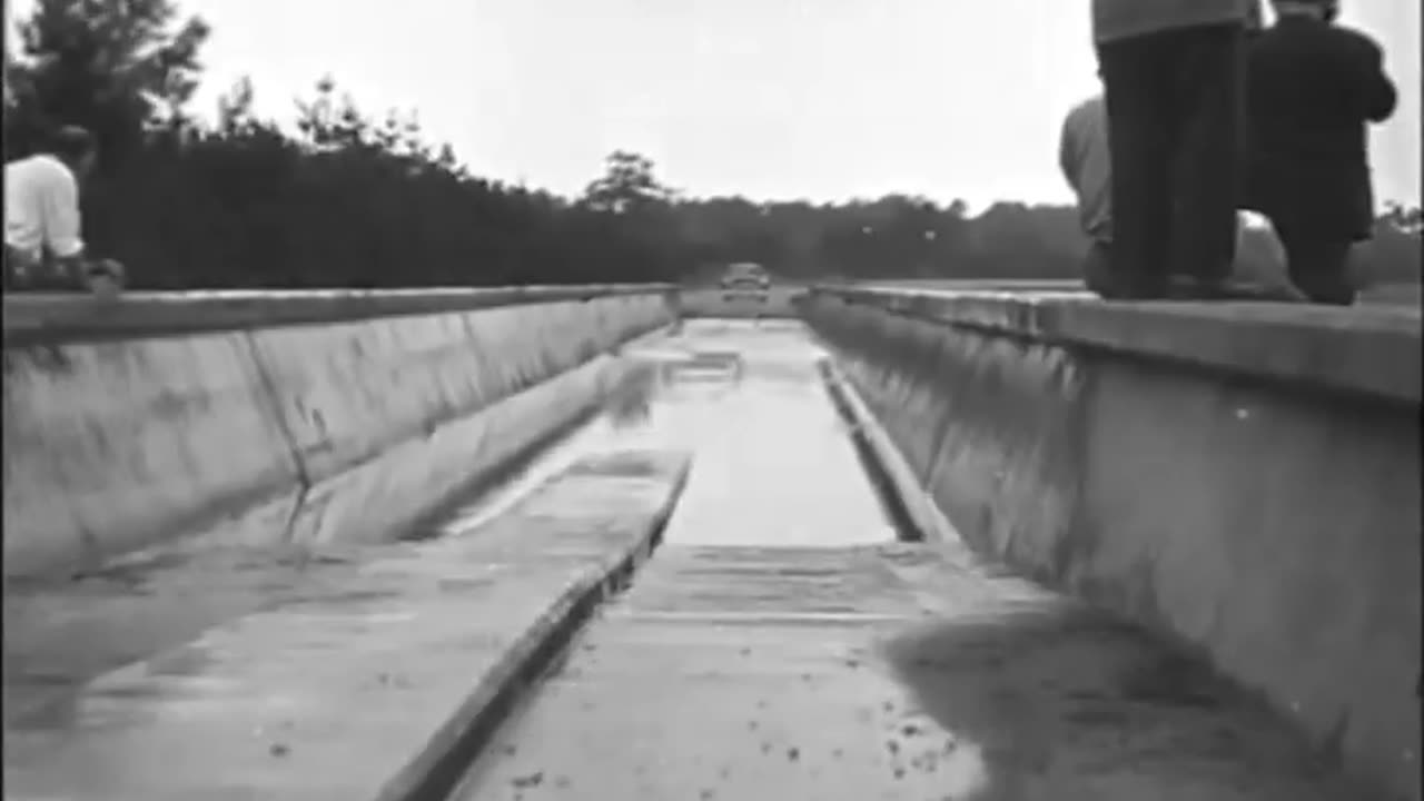 [TEST DRIVING 1949 FORDS] - [TEST DRIVING 1949 FORDS] - fc-fc-3317