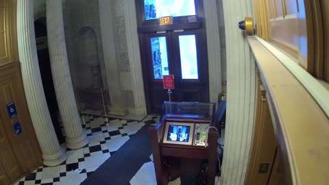 0216USCS02UpperSenateDoorInterior_2021-01-06_08h20min01s820ms.mp4