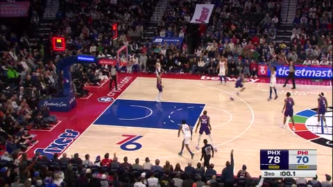 Oubre's Buzzer-Beater 🚨 3-Pointer Sends Sixers into 4th Quarter Within 5!