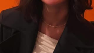 Selena & Benny Shine as Married Duo at Glam Event