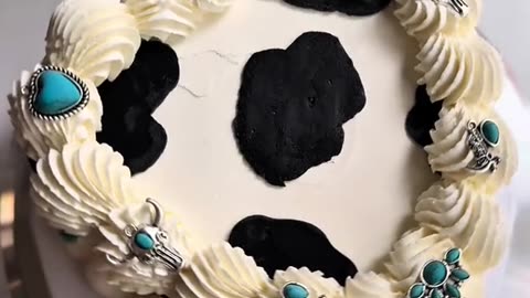 Cowgirl chic 🤎🐮 - - #gracefulwhisk #cowgirl #fyp #parati #western #duelo #cake #juniorh #vaquera #ho