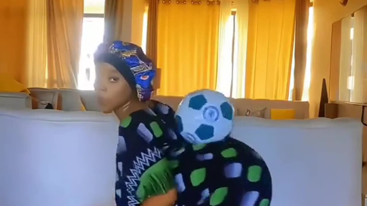 She got a talent for twerking